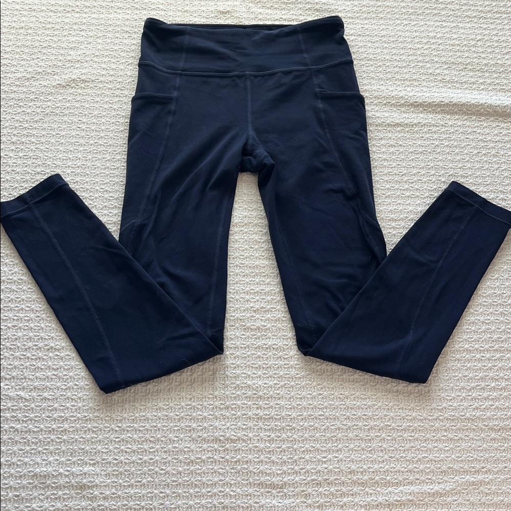ATHLETA Girl navy leggings, stash- deep side pockets, sz 12, hi-rise